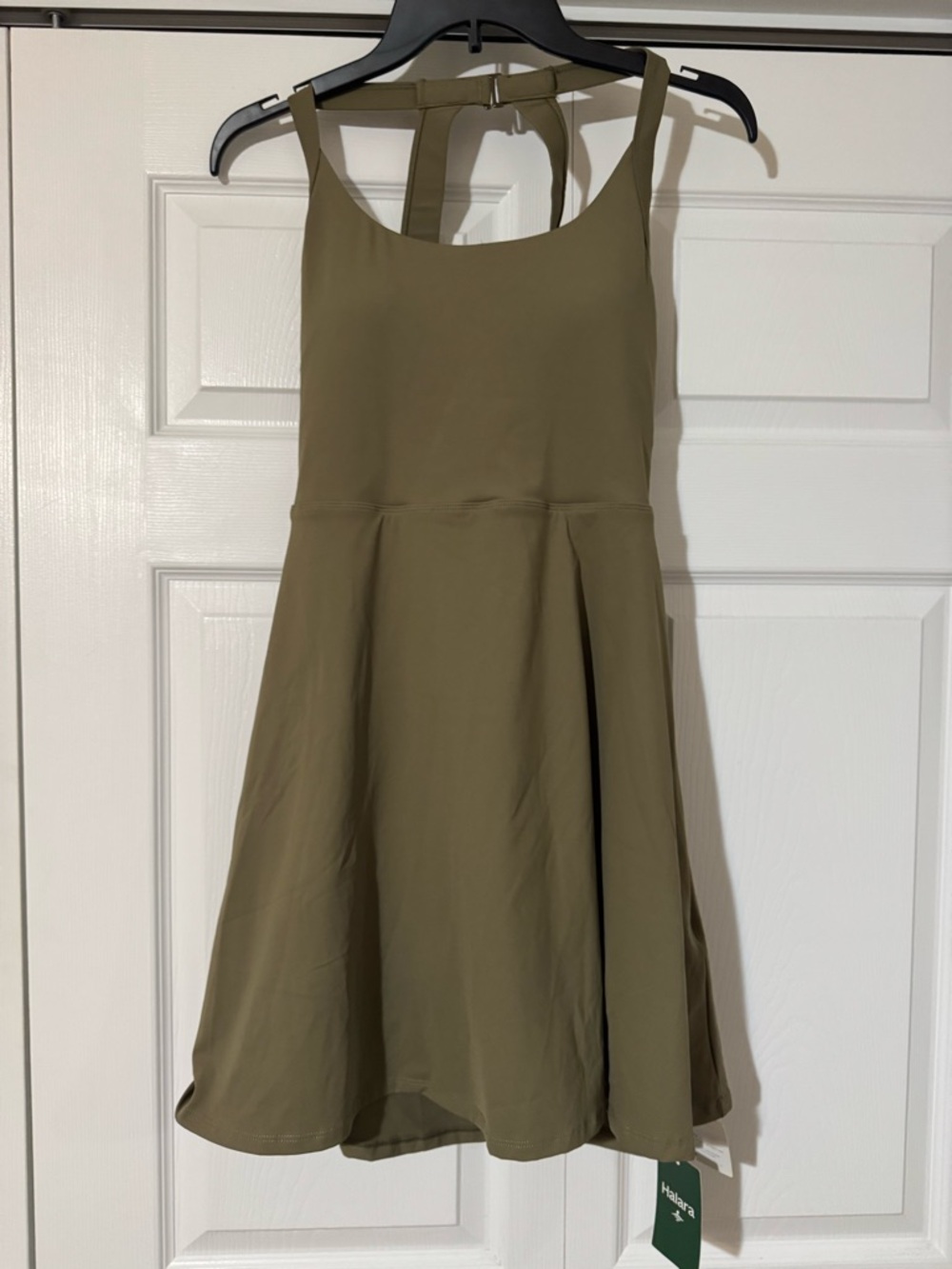 HALARA SoftlyZero Airy Backless Twisted Cool Touch Dance Active Dress-Easy